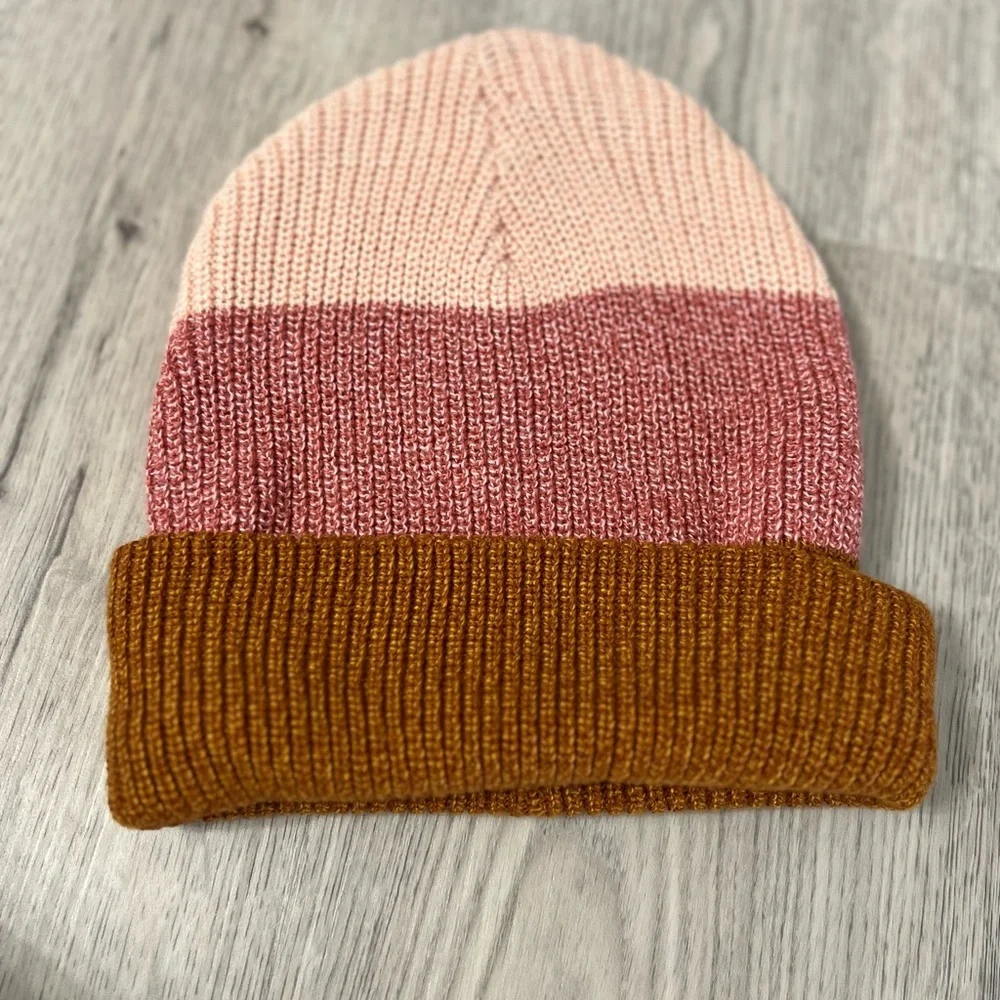American Eagle Beanie NWT